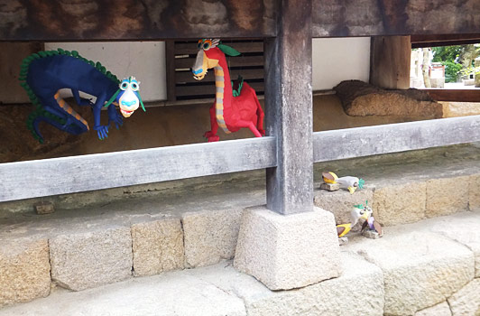 なんでそんなとこに。