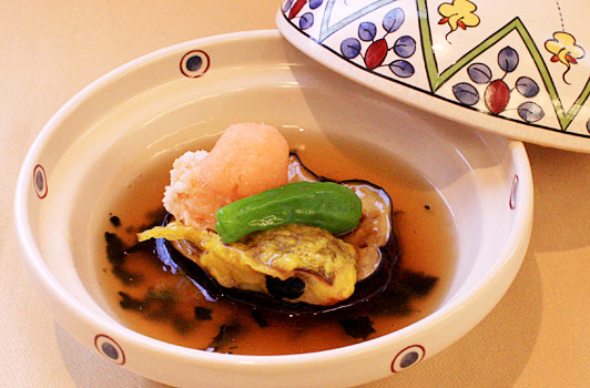 8月游月蓋物